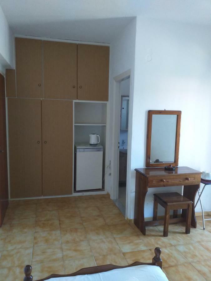 Sam΄S Rooms Агиос Георгиос Екстериор снимка